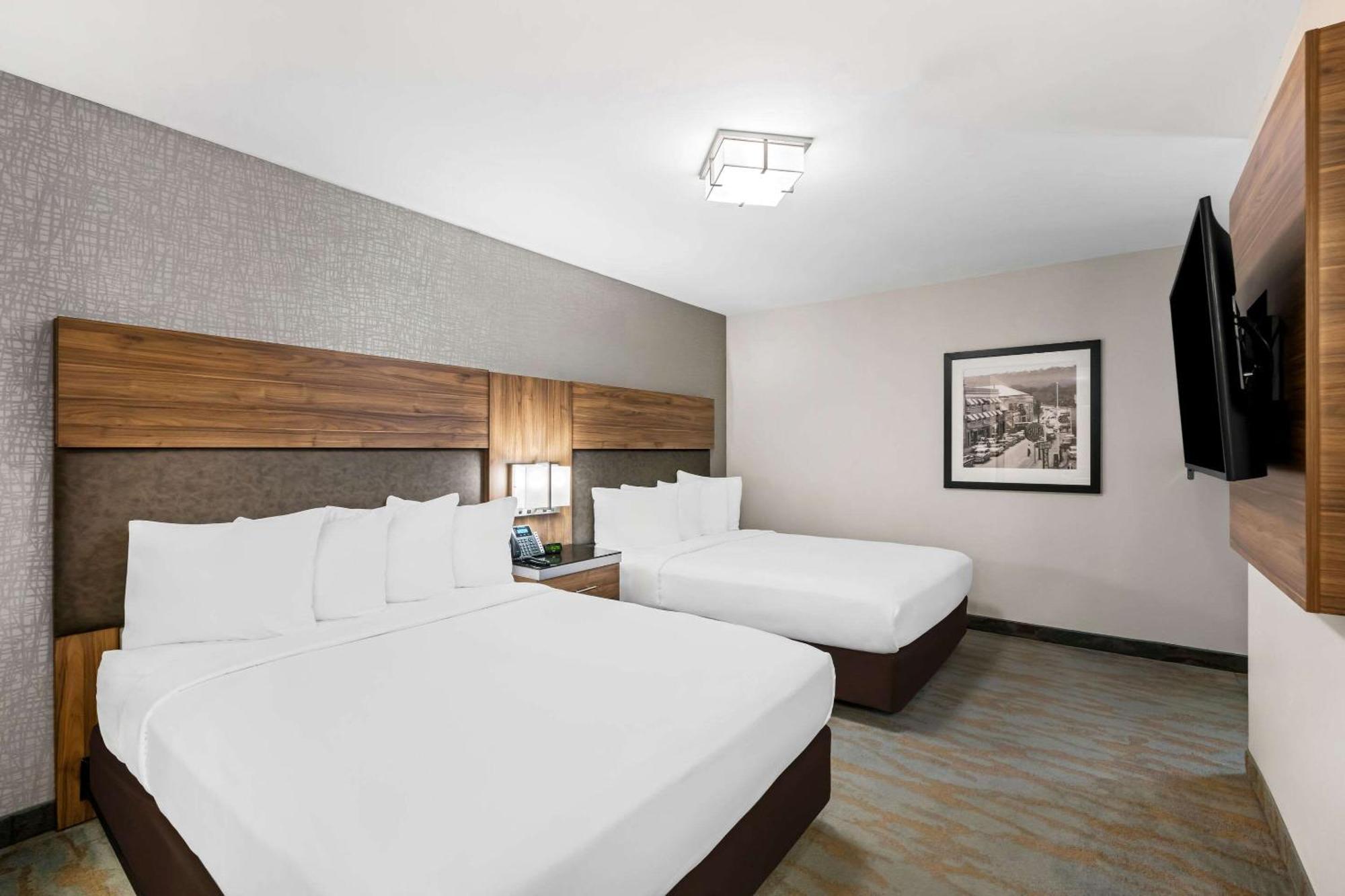 The Penn Stroud, Stroudsburg - Poconos, Ascend Hotel Collection Exteriör bild