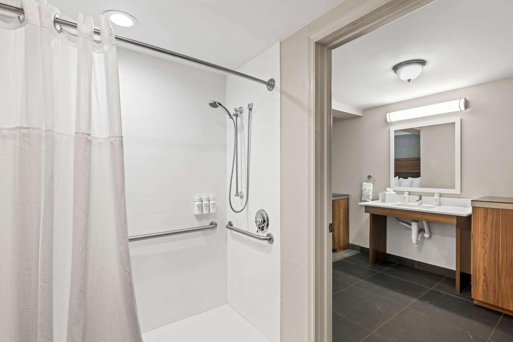 The Penn Stroud, Stroudsburg - Poconos, Ascend Hotel Collection Exteriör bild