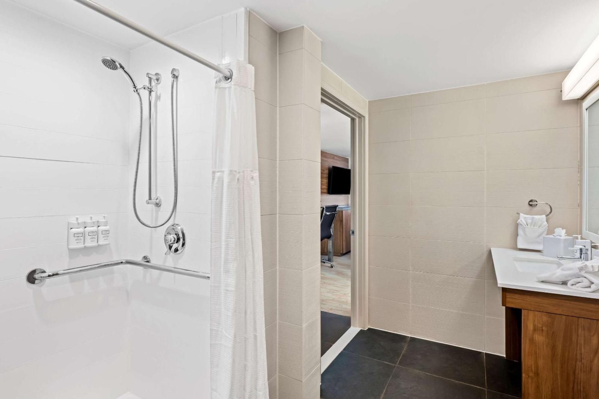 The Penn Stroud, Stroudsburg - Poconos, Ascend Hotel Collection Exteriör bild