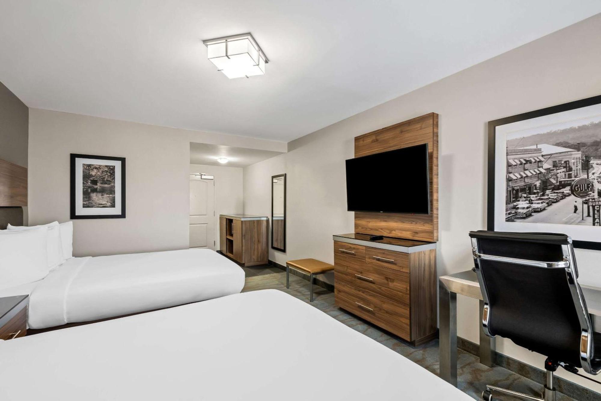 The Penn Stroud, Stroudsburg - Poconos, Ascend Hotel Collection Exteriör bild