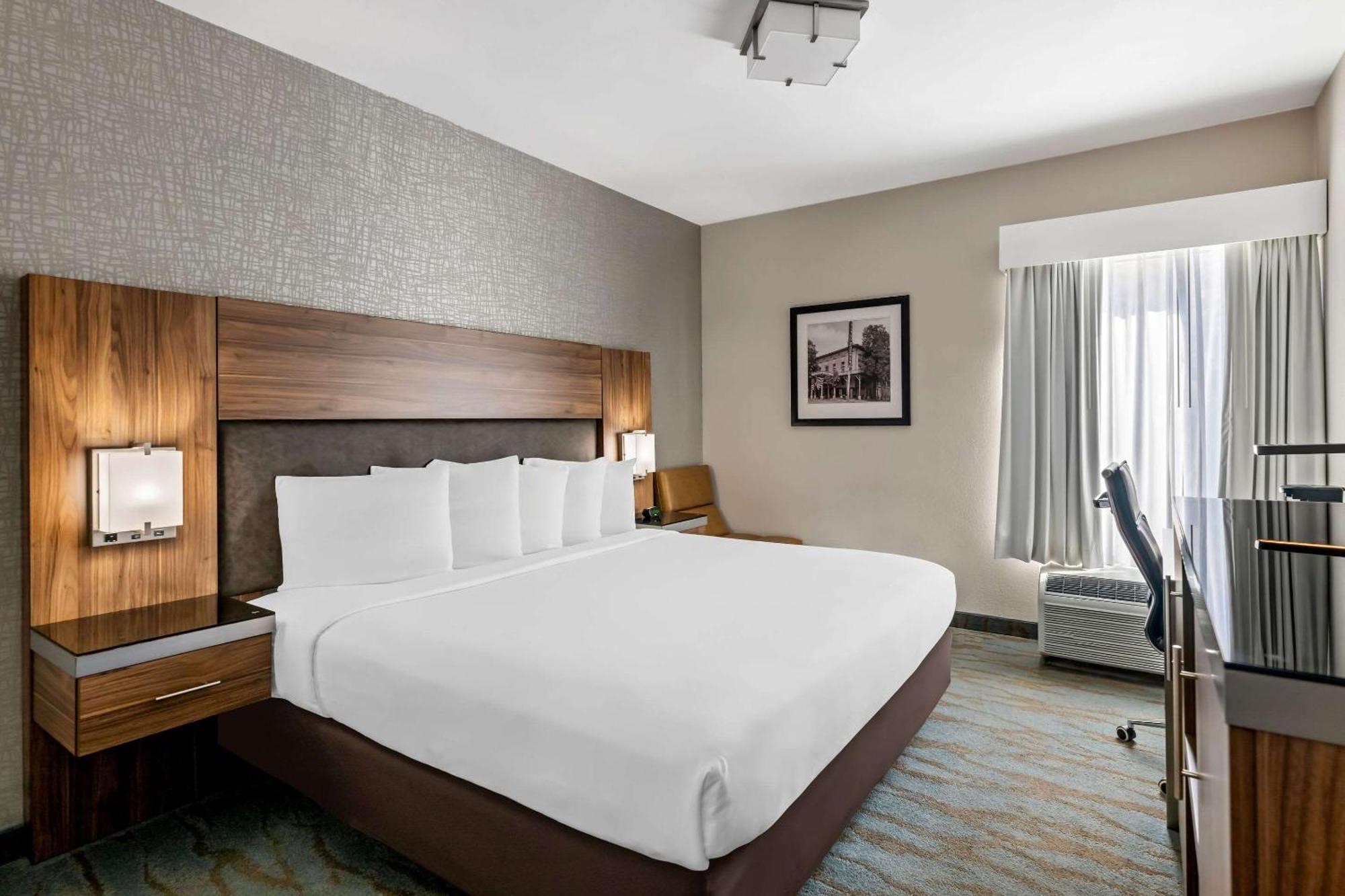 The Penn Stroud, Stroudsburg - Poconos, Ascend Hotel Collection Exteriör bild